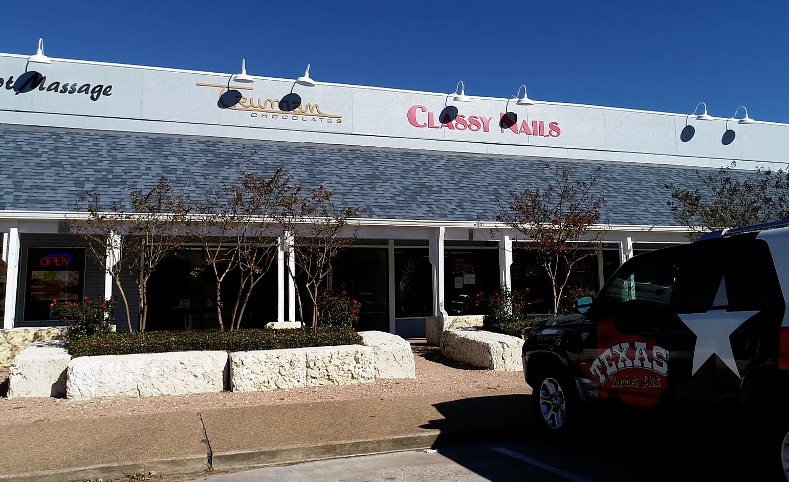 The Texas Bucket List Christmas Edition Truman Chocolates in Bryan